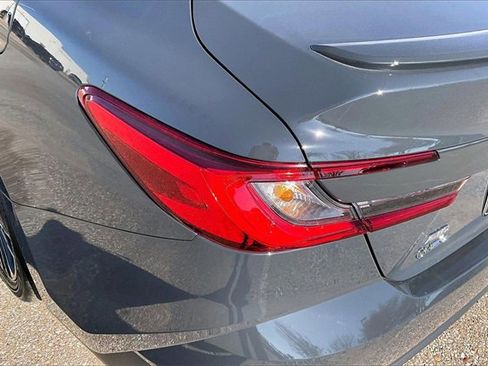 Used 2025 Toyota Camry XSE image 28