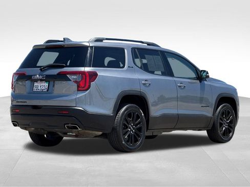 Used 2022 GMC Acadia SLE w/ Driver Convenience Package FWD image 5