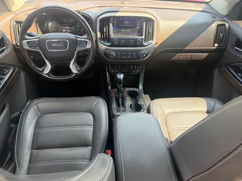 Used 2022 GMC Canyon Denali RWD image 21