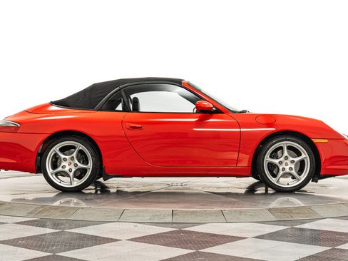 Used 2004 Porsche 911 Cabriolet image 18