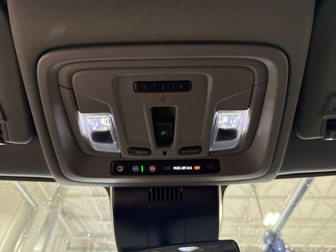 Used 2023 GMC Sierra 1500 Elevation w/ Elevation Premium Package image 29