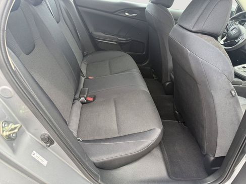 Used 2019 Honda Insight LX image 9