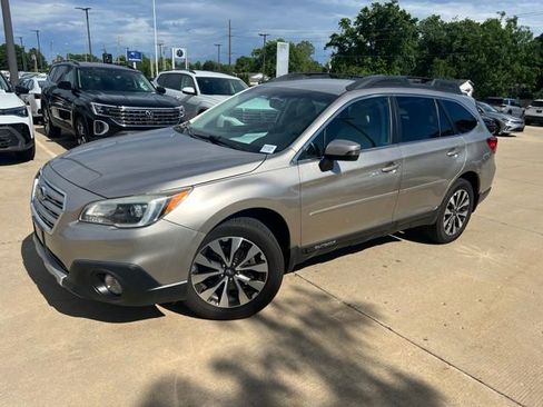 Used 2016 Subaru Outback 2.5i Limited w/ Popular Package #4 AWD/4WD image 3
