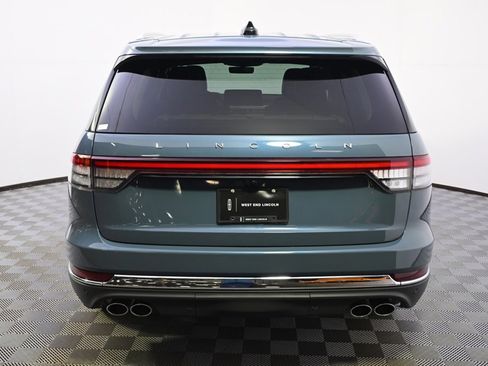 New 2026 Lincoln Aviator AWD image 5