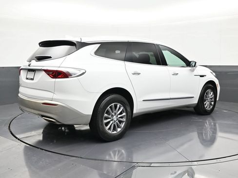 Used 2022 Buick Enclave Premium FWD image 5