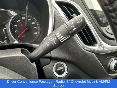 Used 2018 Chevrolet Equinox LT w/ Sun & Infotainment Package image 11