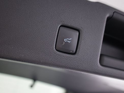 Used 2023 Ford Escape SE w/ PHEV Premium Package FWD image 36