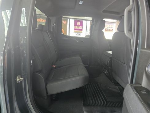 Used 2025 Chevrolet Silverado 1500 LT AWD/4WD image 16