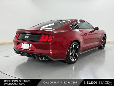 Used 2018 Ford Mustang GT RWD image 6