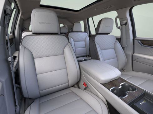 New 2026 GMC Acadia Denali w/ Super Cruise Package AWD/4WD image 16