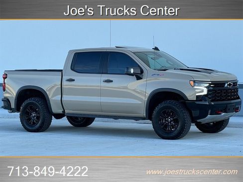 Used 2023 Chevrolet Silverado 1500 ZR2 image 10