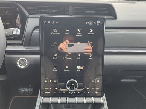 New 2026 GMC Terrain AT4 w/ Convenience Package III image 28