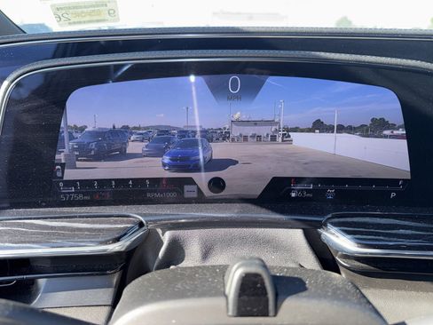 Used 2023 Cadillac Escalade ESV Sport image 7