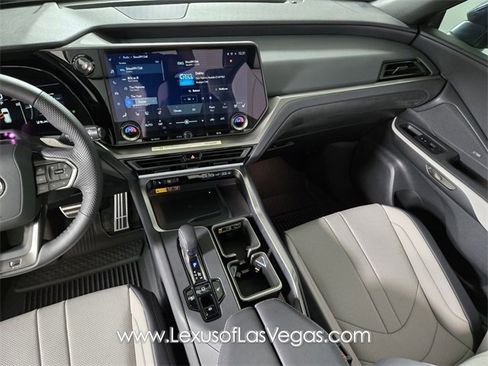 New 2026 Lexus TX 500h AWD image 14