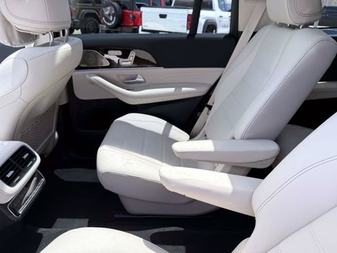 Certified 2026 Mercedes-Benz GLS 450 4MATIC image 15
