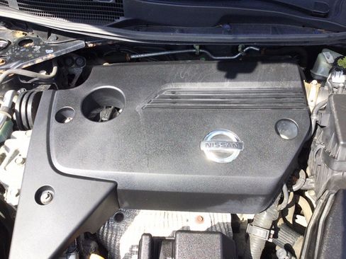 Used 2015 Nissan Altima 2.5 SL w/ Technology Package FWD image 47