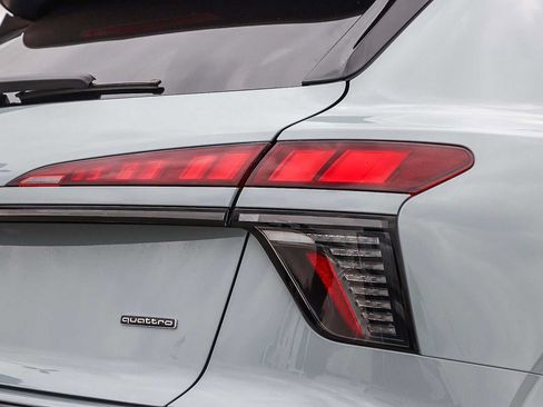 New 2026 Audi Q3 quattro 2.0T AWD/4WD image 10