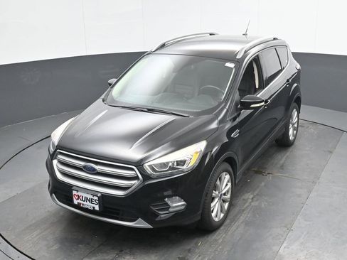 Used 2017 Ford Escape Titanium FWD image 36