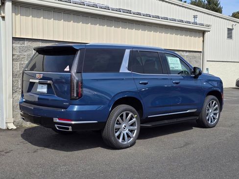 New 2026 Cadillac Escalade 4WD image 10
