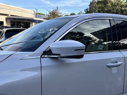 New 2026 Acura MDX SH-AWD image 12