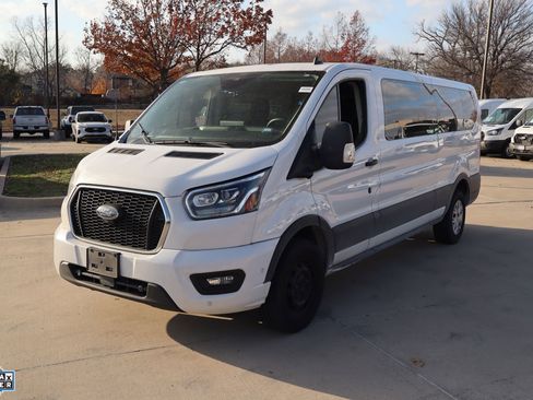 Used 2023 Ford Transit 350 XLT image 8