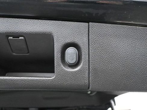 Used 2016 GMC Yukon XL Denali w/ Open Road Package image 50