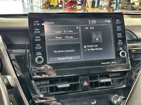 Used 2023 Toyota Camry XSE image 19