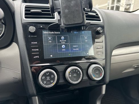 Used 2016 Subaru Forester 2.5i Premium w/ Popular Package #2 image 10