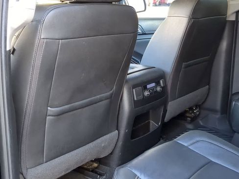 Used 2018 Chevrolet Tahoe LT w/ RST Edition image 17