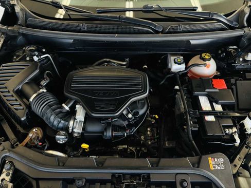 Used 2021 Cadillac XT5 Premium Luxury FWD image 22