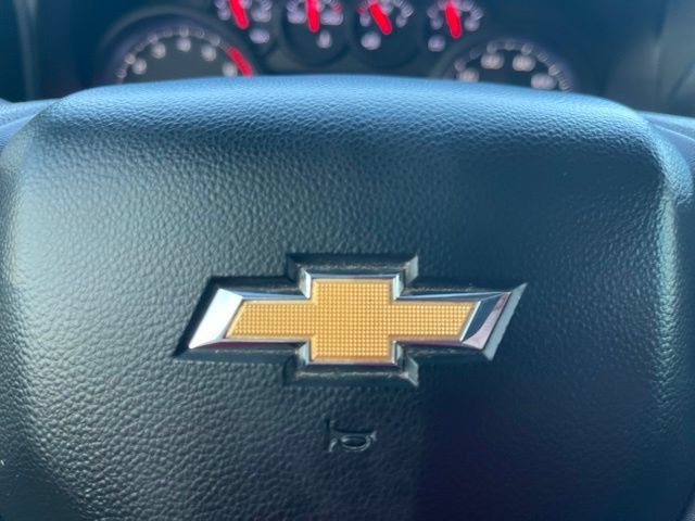 Used 2025 Chevrolet Silverado 2500 Custom w/ Custom Value Package AWD/4WD image 27