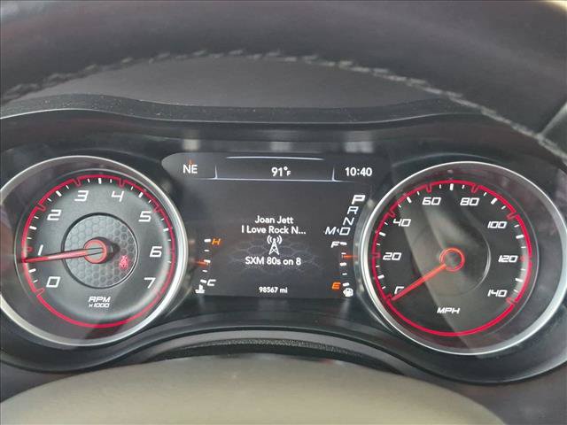 Used 2022 Dodge Charger SXT RWD image 6