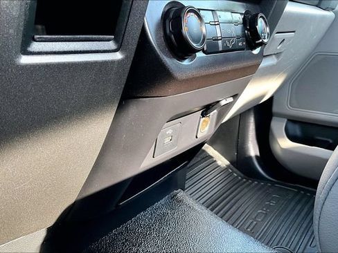 Used 2016 Chevrolet Silverado 2500 W/T RWD image 15
