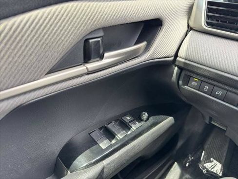 Used 2025 Toyota Camry SE w/ Convenience Package FWD image 41