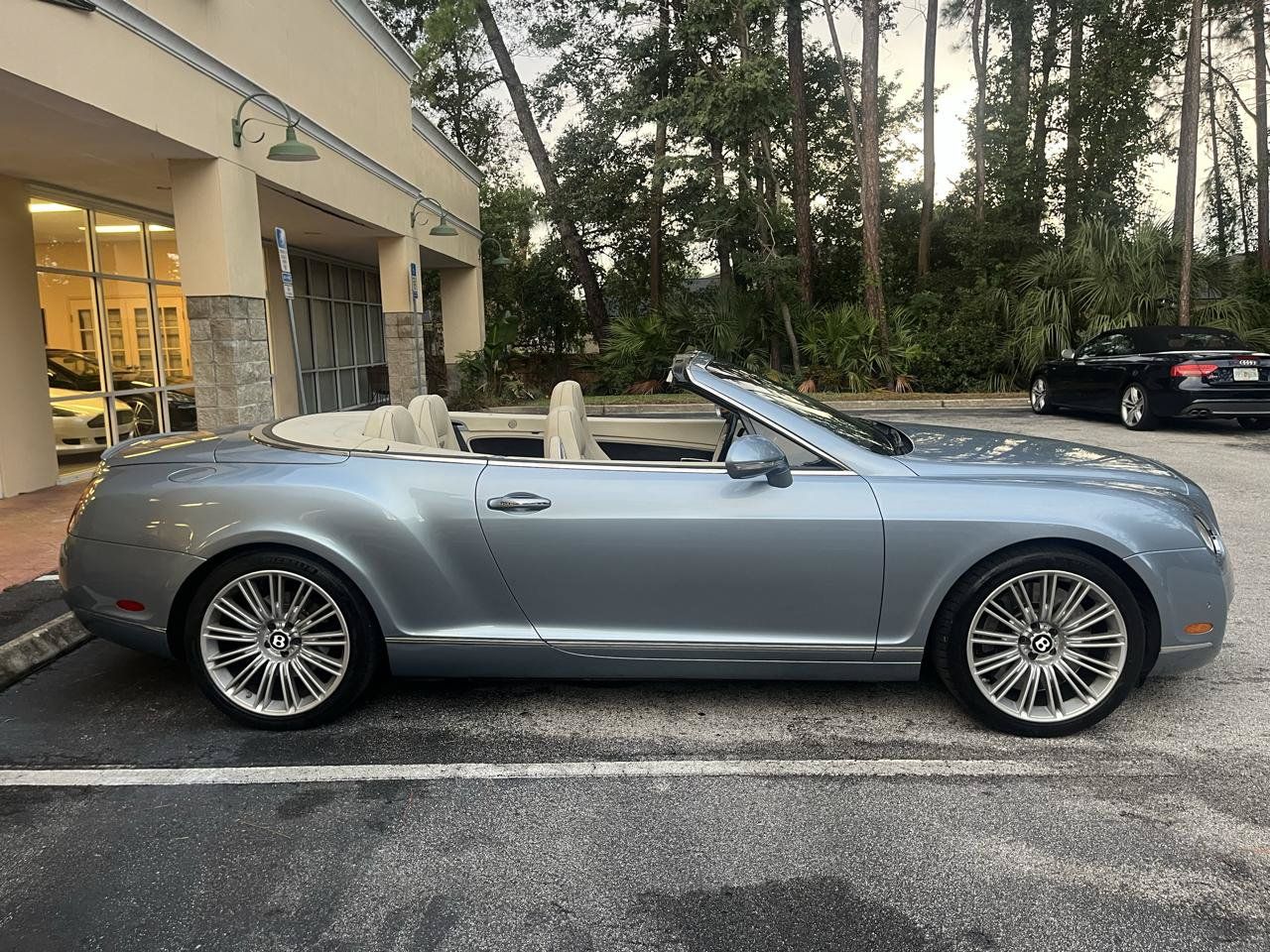 Used 2010 Bentley Continental GT Speed w/ Convenience Specification Pkg AWD/4WD image 3
