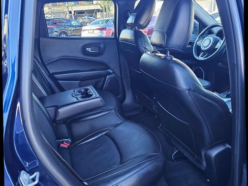 Used 2021 Jeep Compass Latitude w/ Driver Assistance Group image 10