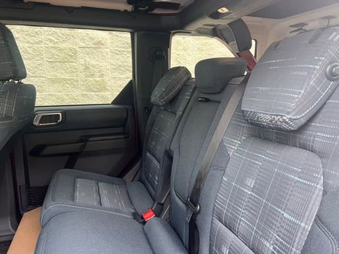 Used 2025 Ford Bronco Heritage Edition image 12