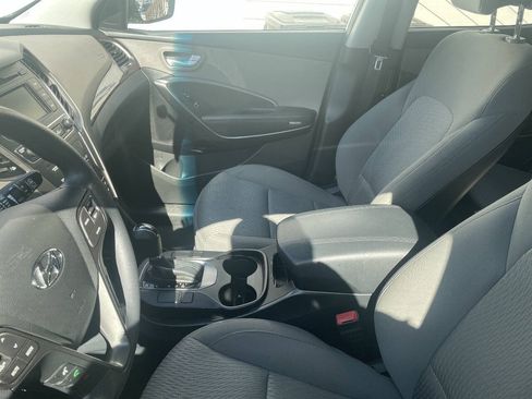 Used 2017 Hyundai Santa Fe Sport AWD/4WD image 5