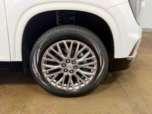 Used 2024 GMC Acadia Denali w/ LPO, Floor Liner Package FWD image 90