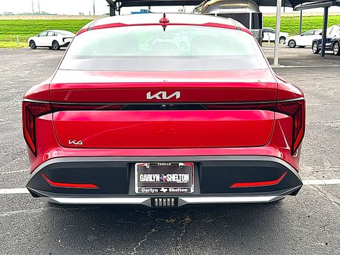 Used 2025 Kia K4 FWD image 7
