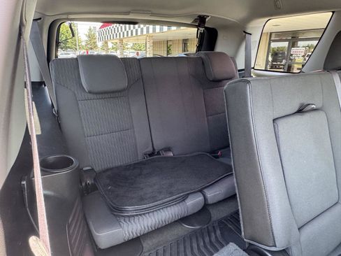 Used 2017 Chevrolet Tahoe LS AWD/4WD image 30