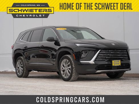 Used 2025 Buick Enclave Preferred image 1