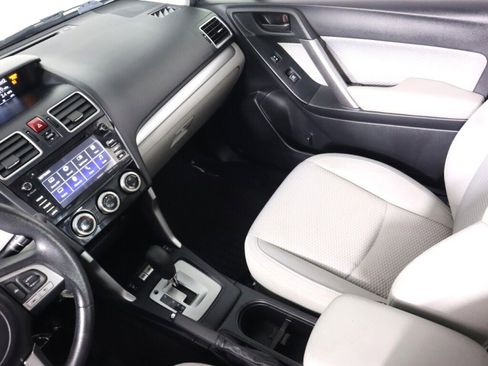 Used 2018 Subaru Forester 2.5i Premium image 30
