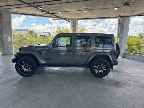 Certified 2021 Jeep Wrangler Unlimited Sahara AWD/4WD image 6