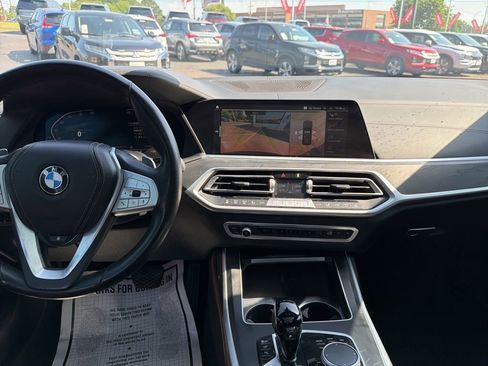 Used 2022 BMW X7 xDrive40i w/ Premium Package AWD/4WD image 45