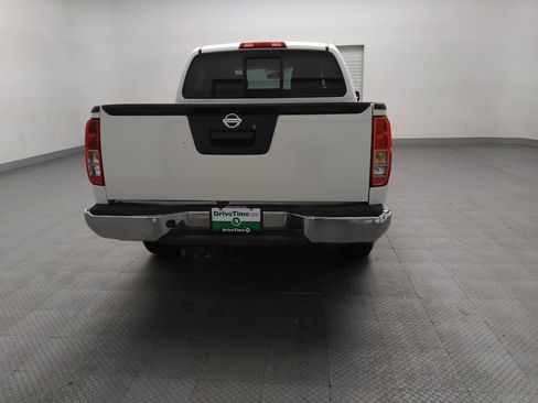 Used 2019 Nissan Frontier SV RWD image 7