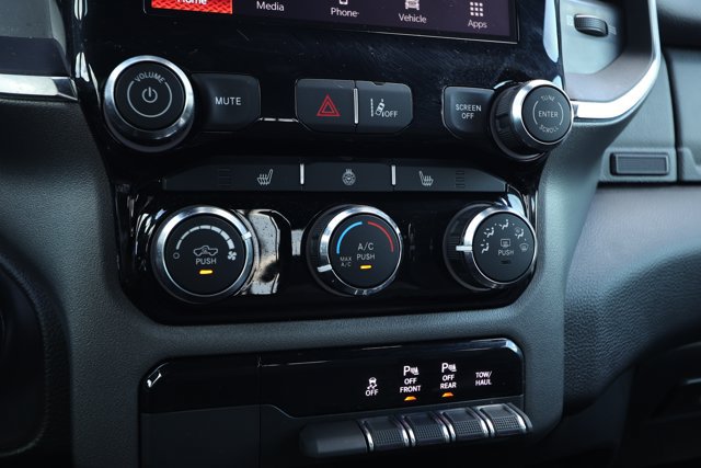 Used 2025 RAM 1500 Big Horn RWD image 18