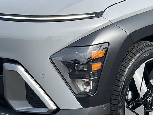 New 2026 Hyundai Kona Limited FWD image 9