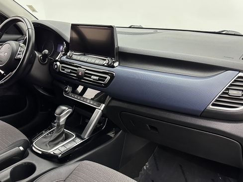 Used 2022 Kia Seltos S image 33