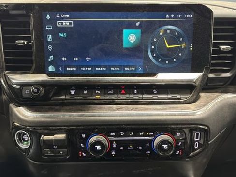 Used 2024 Chevrolet Silverado 3500 LTZ image 10